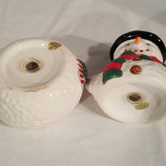 The Cellar Macy's Christmas Snowman Salt & Pepper Shakers Handpainted Style PL11 - Picture 5 of 9